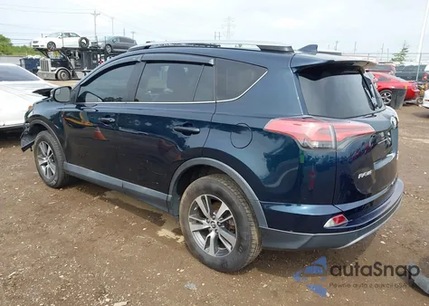 2017 Toyota Rav4 Xle z USA, uszkodzony, nr VIN 2T3RFREV5HW559503